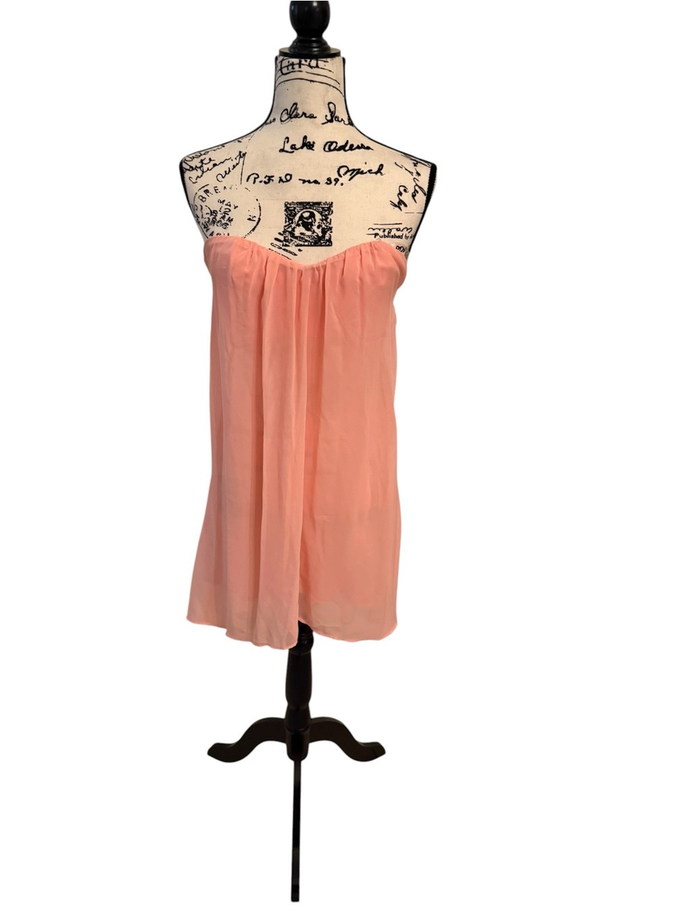 Lulu’s chiffon  strapless dress . lined w/shelf bra  Sm